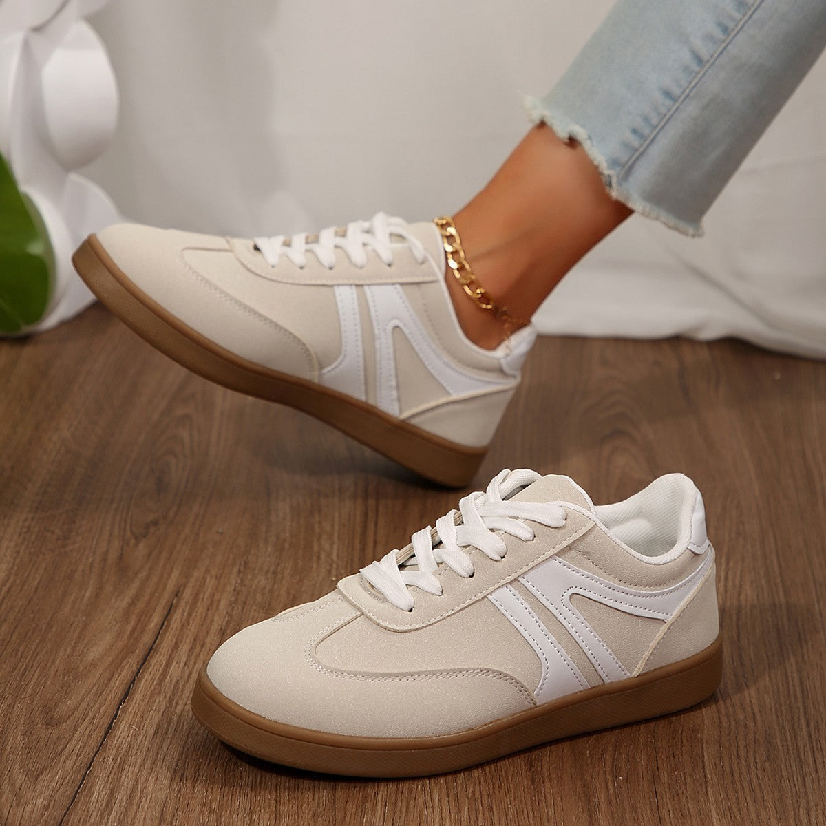 Womens Retro Casual Round-Toe Sports Running Flats