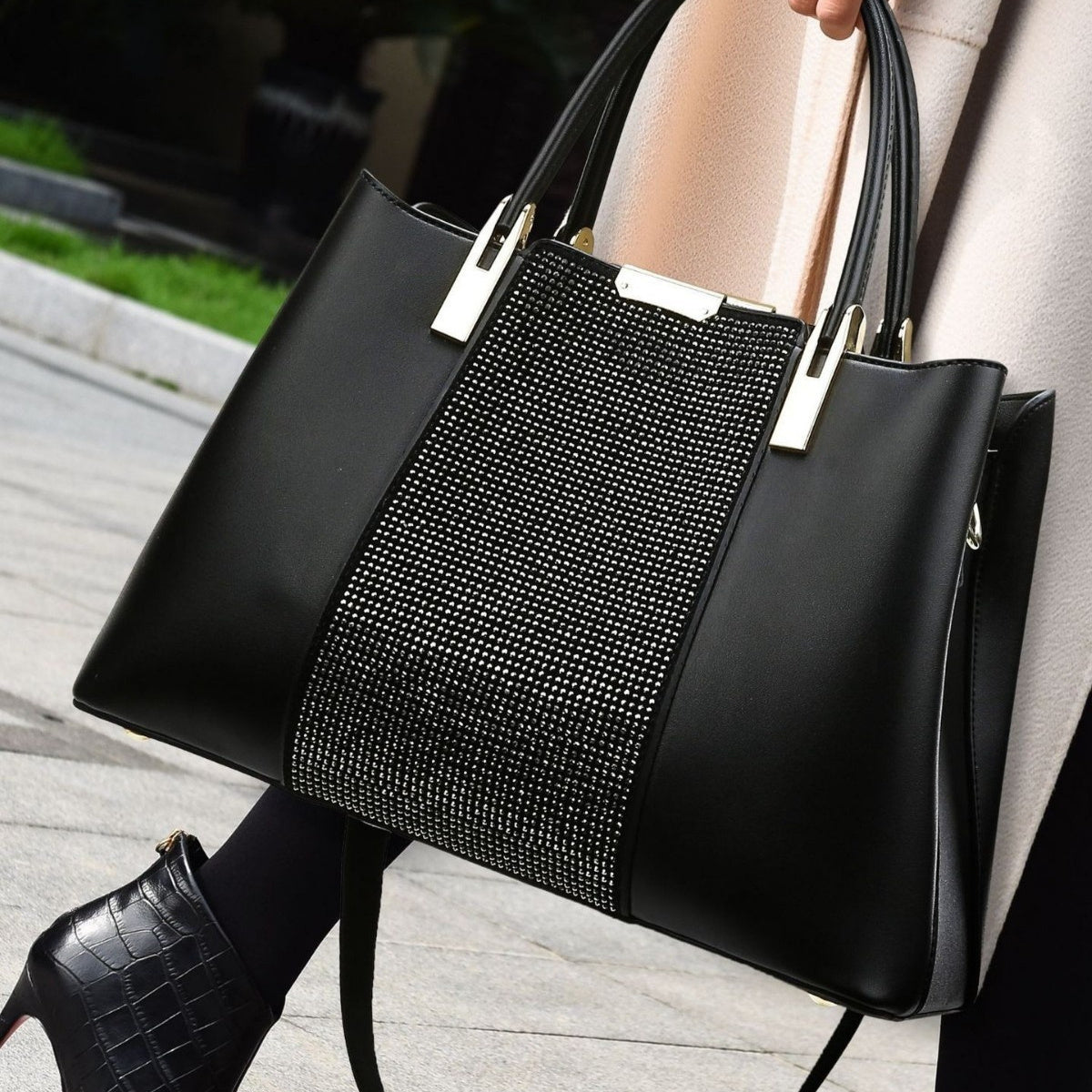 Womens Stylish High-Capacity Shoulder And Crossbody Bag
