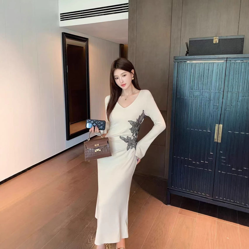 Womens Slim-fit Lace V-neck Knitted Dress