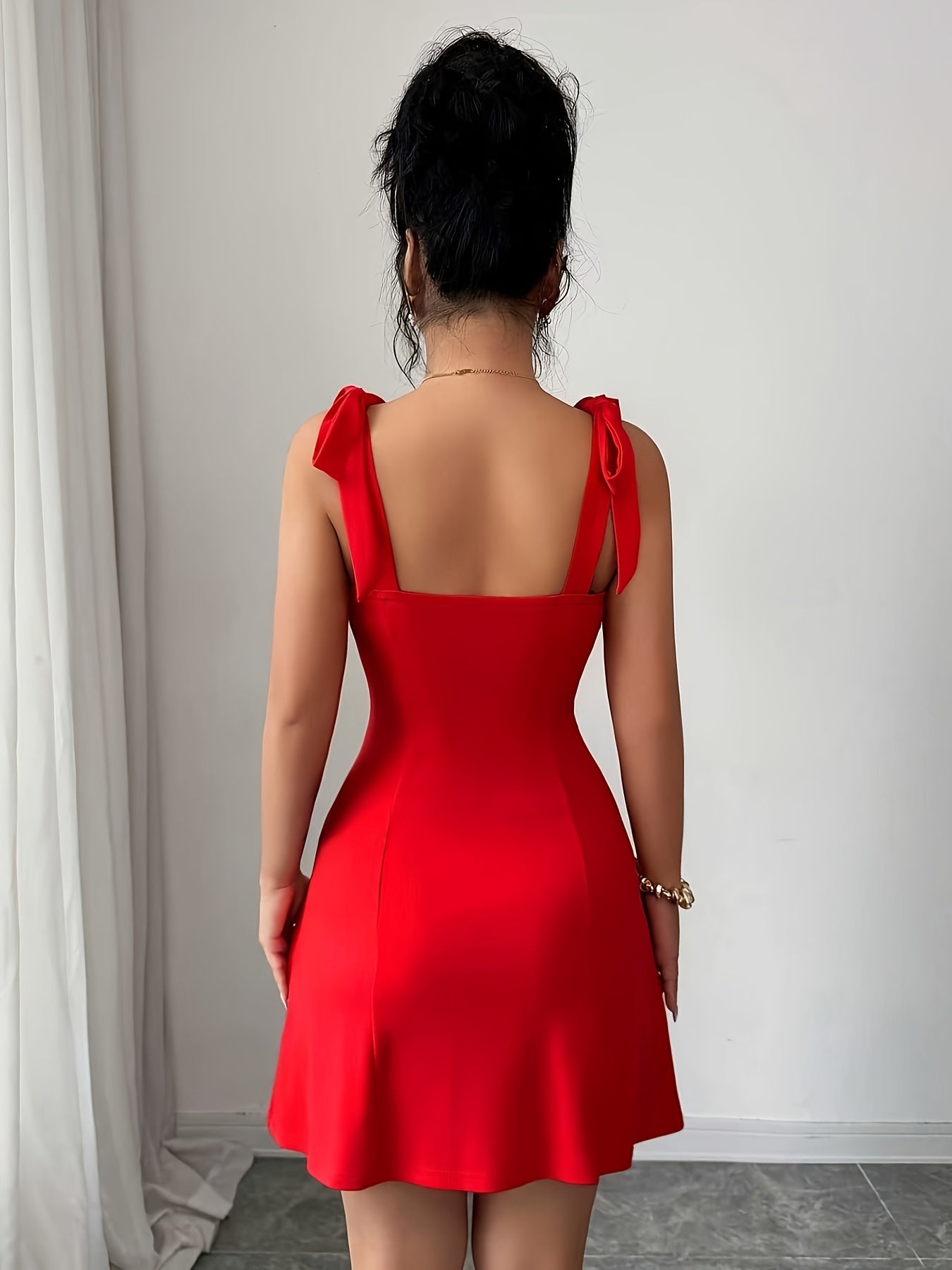 This Summer Fashion And Elegant Solid-color Pearl-decorated Knitted Short A-line Dress Is Suitable For Going Out On A Date