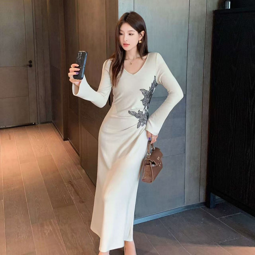 Womens Slim-fit Lace V-neck Knitted Dress