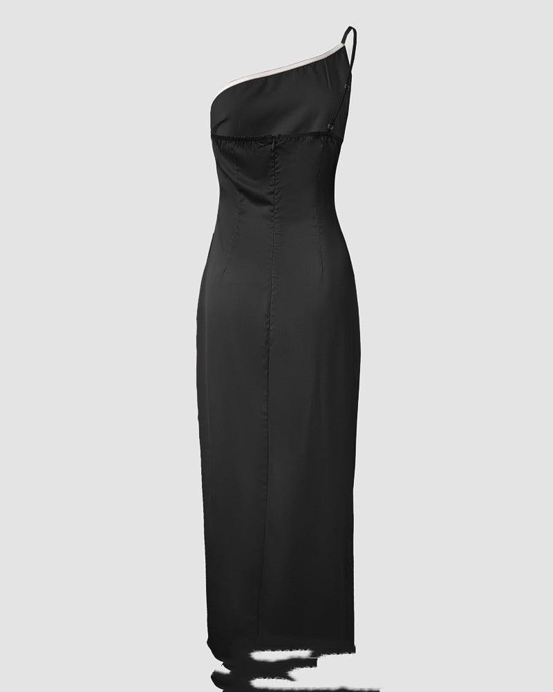 European And American-style Solid-color One-shoulder Pleated Slit Dress